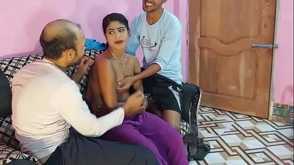 새로운 Amateur threesome Beautiful horny babe with two hot gets fucked by two men in a room bengali sex ,,,, Hanif and Mst sumona and Manik Mia 파워 튜브